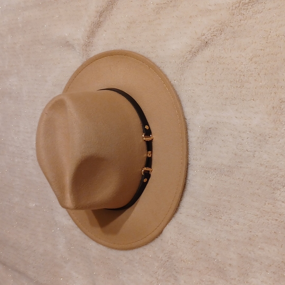 Accessories Womens Tan Fedora Hat Poshmark